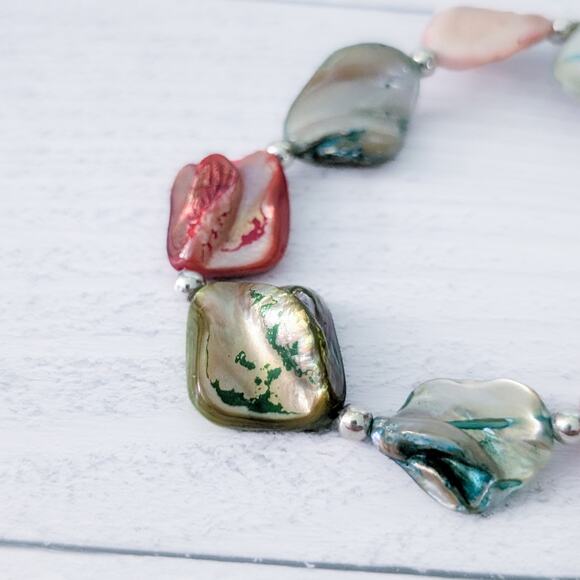 Vintage Stretch Bracelet Colorful Dyed Shell? - Picture 3 of 5